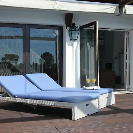 Oasis Azul - Beautiful With Heated Private Pool, Short Walk Villa Sesimbra