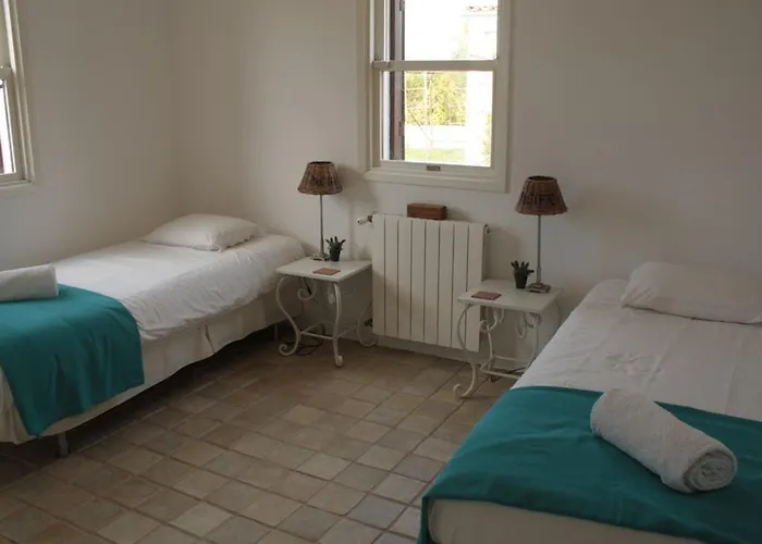 Oasis Azul - Beautiful With Heated Private Pool, Short Walk Sesimbra